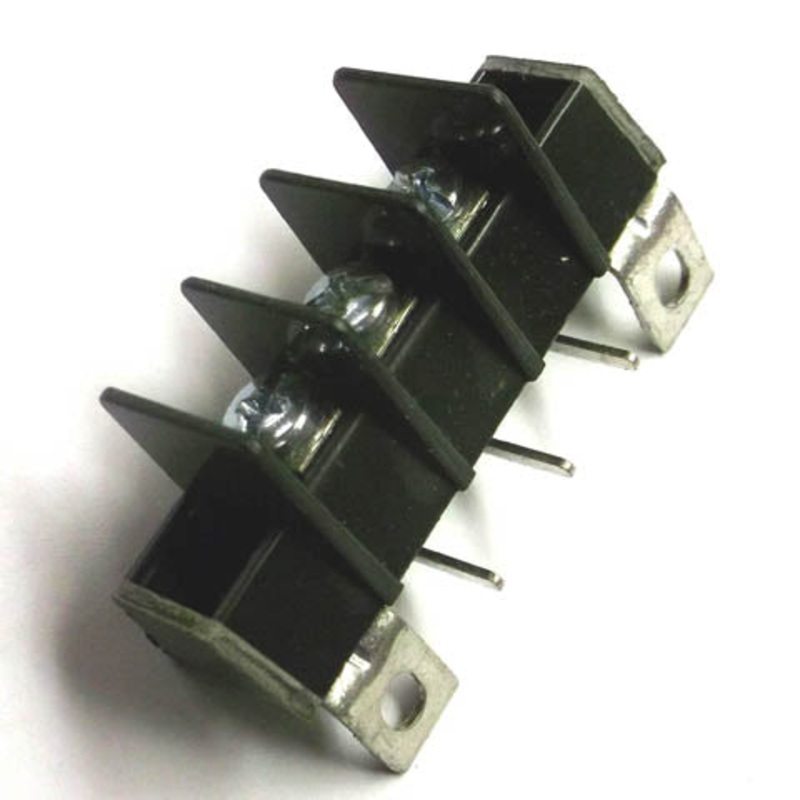 A204103R46AB – TERM BLOCK 3P PCRA 1ROW 10.5MM #6-32 8.2MM BARRIER DISTANCE