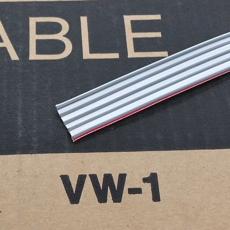 10′ 3M 8132/05, 5 Cond 18 Gauge 0.156″ 3.96mm Spacing Flat Ribbon Cable 5C 18AWG